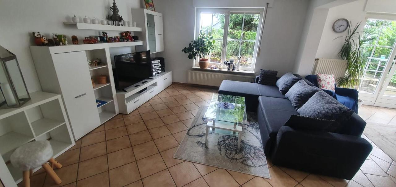Chrissi Und Micha Appartement Remscheid Buitenkant foto